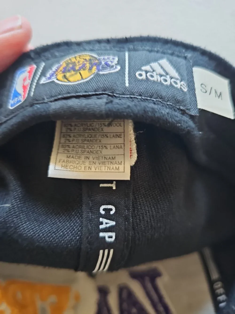 Adidas Los Angeles Lakers NBA Official Fitted Cap Hat Basketball | Size S/M